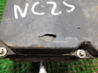 Блок abs NISSAN SERENA NC25 MR20DE 2 ракурс