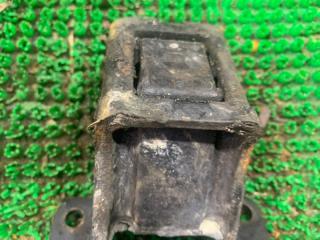 Подушка раздатки TOYOTA FUNCARGO NCP25 1NZFE 3 ракурс