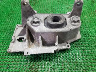 Подушка двигателя левая NISSAN TIIDA NC11 HR15DE 11220-ED000 2 ракурс