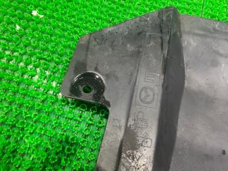 Защита двигателя правая передняя MAZDA CX-5 KE5AW PY-VPS D5356341 5 ракурс Защита двигателя правая передняя MAZDA CX-5 KE5AW PY-VPS D5356341 5 ракурс