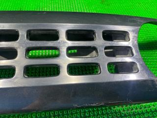 Решетка радиатора SUZUKI ALTO LAPIN HE22S 71721-85K0 3 ракурс