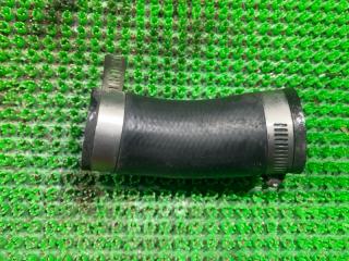 Патрубок интеркулера SUZUKI PALETTE MK21S K6A 3 ракурс