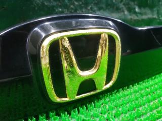 Накладка 5-й двери задняя HONDA FIT GE6 74890-TF0-J010 4 ракурс