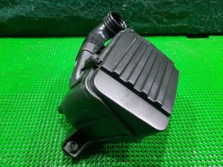Корпус воздушного фильтра VOLKSWAGEN GOLF 1K1 CAXA 1K0129607 2 ракурс