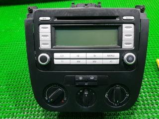 Блок управления климат-контролем VOLKSWAGEN GOLF 1K1 1K0035182E 2 ракурс