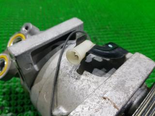 Компрессор кондиционера VOLVO V50 MW38 B5244S4 P31308257 4 ракурс
