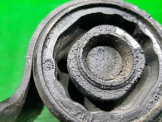 Рычаг правый передний VOLVO V50 MW38 B5244S4 4 ракурс