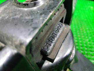 Подушка двигателя правая передняя TOYOTA COROLLA AXIO NZE161 1NZFE 4 ракурс