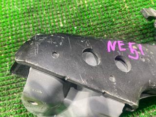 Ролик раздвижной двери левый задний NISSAN ELGRAND NE51 3 ракурс