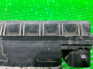Блок abs TOYOTA IPSUM ACM26 2AZFE 44510-44120 3 ракурс