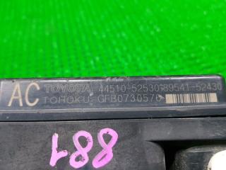 Блок abs TOYOTA IST NCP65 1NZFE 44510-52530 3 ракурс
