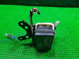 Блок abs TOYOTA PORTE NNP15 1NZFE 44510-52640 1 ракурс