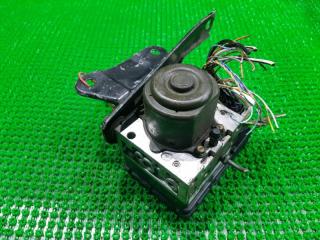 Блок abs TOYOTA RAUM NCZ25 1NZFE 44510-46070 4 ракурс