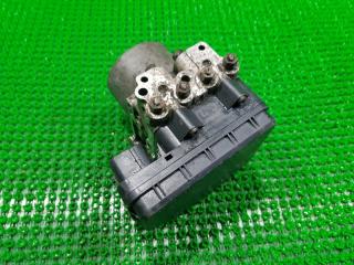 Блок abs TOYOTA WISH ZGE25W 2ZRFAE 8954168150 4 ракурс Блок abs TOYOTA WISH ZGE25W 2ZRFAE 8954168150 4 ракурс