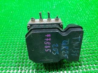 Блок abs NISSAN PRESAGE TNU31 QR25DE 476609Y100 2 ракурс