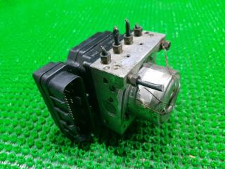 Блок abs NISSAN PRESAGE TNU31 QR25DE 476609Y100 3 ракурс