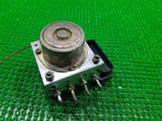 Блок abs NISSAN PRESAGE TNU31 QR25DE 476609Y100 3 ракурс
