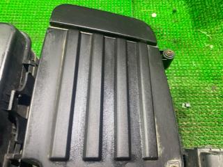 Корпус воздушного фильтра VOLKSWAGEN GOLF 1KC CBZB 5 ракурс