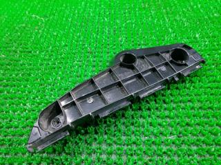 Крепление крыла левое переднее TOYOTA COROLLA AXIO NZE161 1NZFE 52116-12430 2 ракурс
