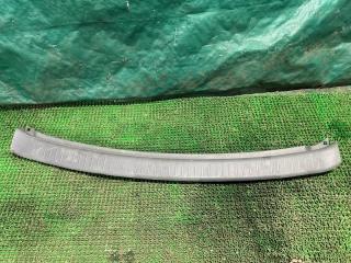 Накладка замка багажника TOYOTA RAUM 2005.01
