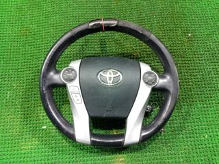 Руль TOYOTA PRIUS ZVW30 2ZRFXE 1 ракурс Руль TOYOTA PRIUS ZVW30 2ZRFXE 1 ракурс