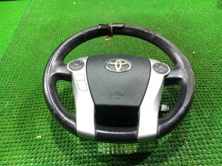 Руль TOYOTA PRIUS ZVW30 2ZRFXE 2 ракурс Руль TOYOTA PRIUS ZVW30 2ZRFXE 2 ракурс