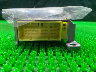 Блок управления airbag TOYOTA COROLLA AXIO NZE144 1NZFE 89170-12510 3 ракурс