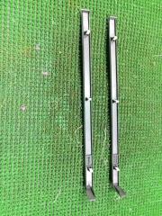 Накладка на торпеду NISSAN X-TRAIL NT30 684118H300 3 ракурс
