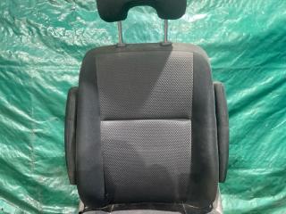 Сидение левое переднее TOYOTA RACTIS NCP105 3 ракурс