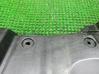 Защита двигателя левая задняя DAIHATSU MIRA COCOA L685S KFVE 65638-b2020 5 ракурс