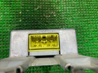 Блок управления airbag TOYOTA HIACE KZH106 1KZT 89170-26040 2 ракурс