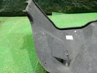 Обшивка багажника правая задняя TOYOTA ALLION ZZT245 2 ракурс