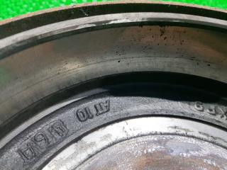 Тормозной барабан правый задний TOYOTA VITZ NSP135 1NRFE 4 ракурс Тормозной барабан правый задний TOYOTA VITZ NSP135 1NRFE 4 ракурс