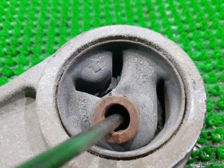 Подушка редуктора задняя TOYOTA VITZ NCP95 2NZFE 3 ракурс