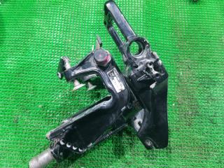 Поворотный кронштейн YAMAHA 30AM 1983