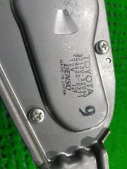 Мотор дворников задний TOYOTA SIENTA NCP85 85130-52090 4 ракурс