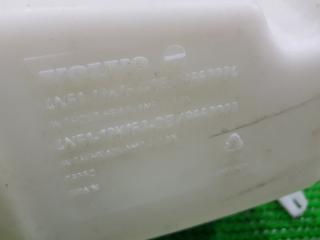 Бачок омывателя VOLVO V50 MW38 B5244S4 8663933 3 ракурс