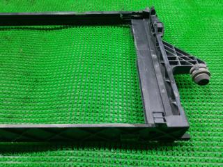 Рамка радиатора VOLVO V50 MW38 B5244S4 4N51-8N065 2 ракурс