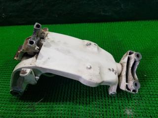 Поворотный кронштейн YAMAHA 60FETO 1988