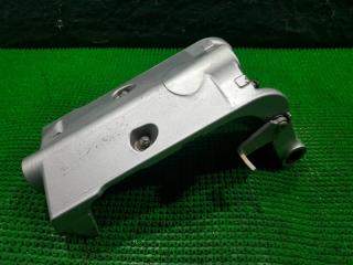 Поворотный кронштейн HONDA BF90A 2000