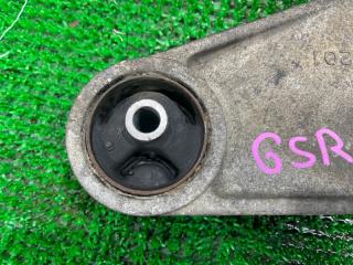 Подушка редуктора задняя TOYOTA ESTIMA GSR55 2GRFE 5239052010 3 ракурс