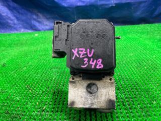 Блок abs TOYOTA DYNA XZU348 N04C 4454037020 1 ракурс