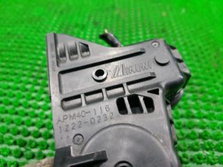 Педаль газа SUZUKI MR WAGON MF33S R06A 5 ракурс Педаль газа SUZUKI MR WAGON MF33S R06A 5 ракурс
