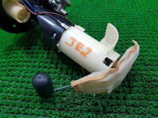 Топливный насос HONDA ZEST JE2 P07A 2 ракурс