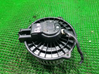 Мотор печки TOYOTA ISIS ANM15 1AZFSE 2727000182 4 ракурс