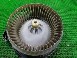 Мотор печки TOYOTA ALPHARD ANH25 2AZFE 3 ракурс