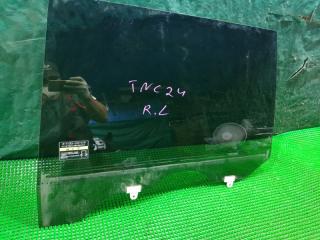 Стекло двери левое заднее NISSAN SERENA TNC24 2 ракурс