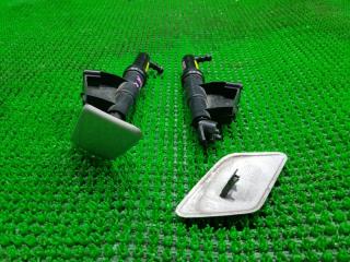 Форсунка омывателя фар VOLVO V50 2010