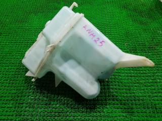 Бачок омывателя TOYOTA ALPHARD