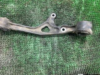Крепление редуктора переднее TOYOTA HIACE KDH205 2KDFTV 5239126220 2 ракурс